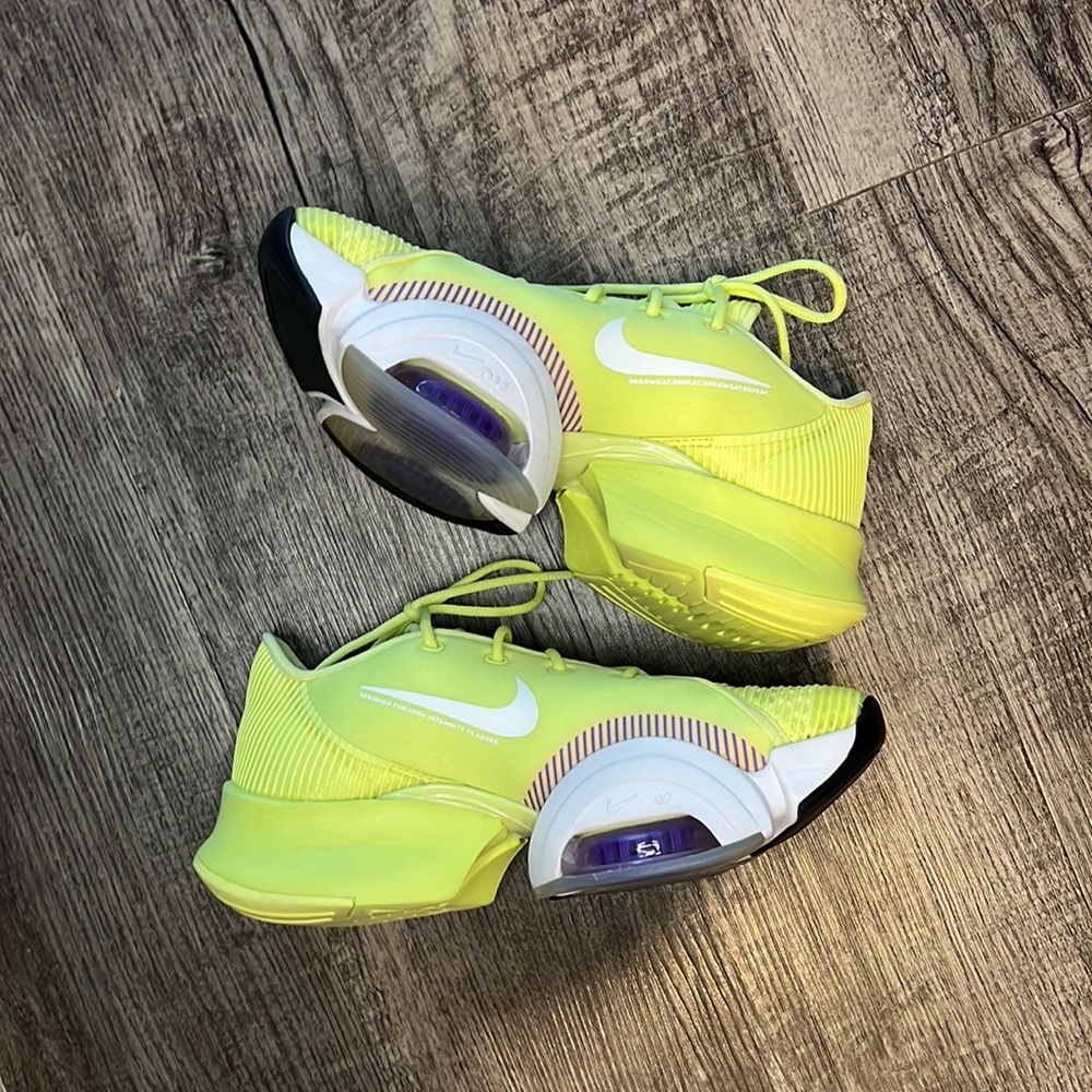 ❌❌❌❌❌SOLD❌❌❌❌❌Nike Air Zoom sneakers